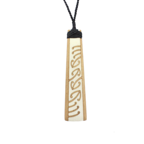 Toki Beef Bone Pendant - Mangōpare | by Kerry Thompson