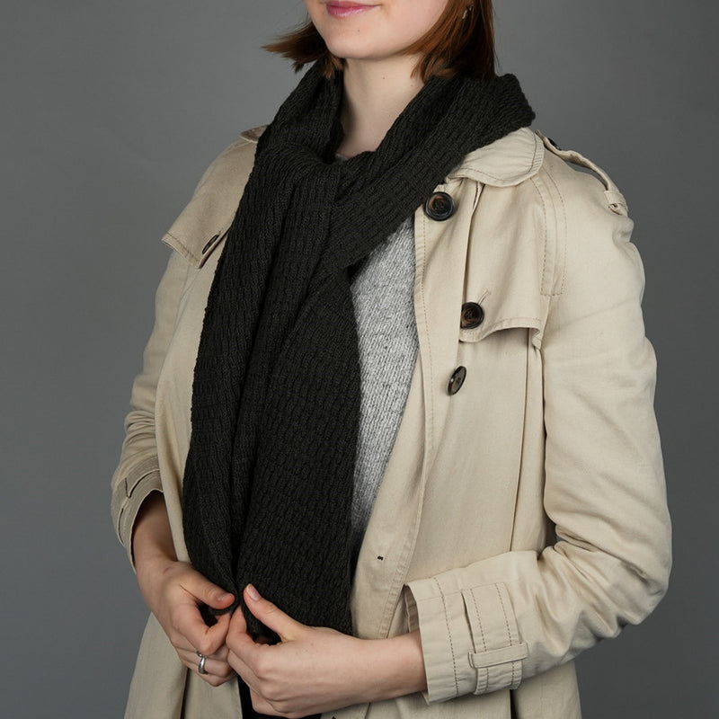 Cascade Scarf in Arapawa Blend - Ponga | Knit Shepherd