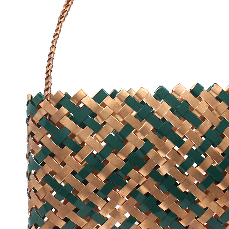 Kete Copper and Green Aluminium - 16 ends | By Anna Gedson - Whakatōhea