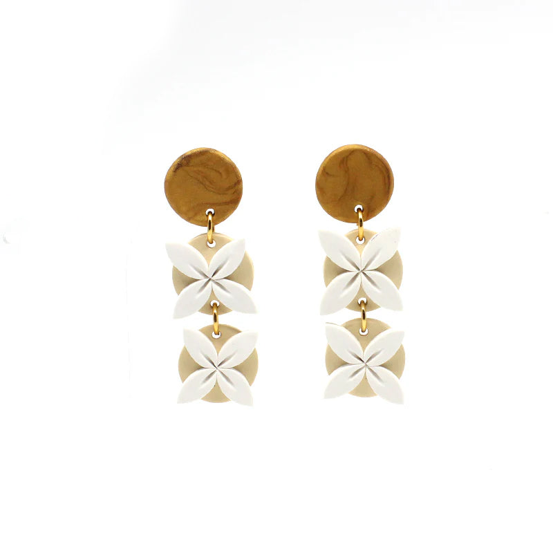 Luelue Malie Earrings Cream & White | by Leone Samu Tui