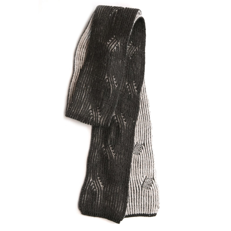 Meander Narrow Scarf in Arapawa Blend | Knit Shepherd