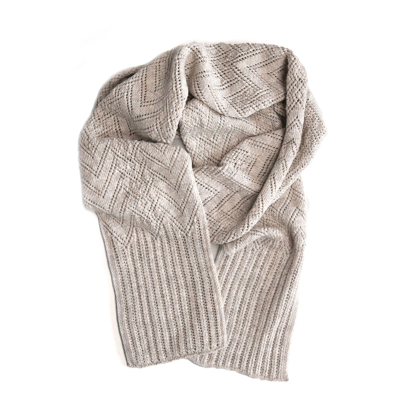 Rapids Scarf in Arapawa Blend - Natural | Knit Shepherd