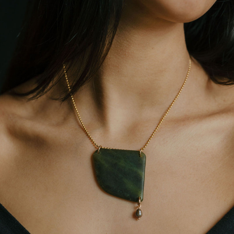 01 Waipuna-ā-rangi Necklace - 14k Rolled Gold with Pounamu & Black Pearl by Charlotte Penman